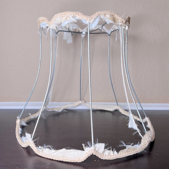 Vintage 1960's Midcentury Skeleton Lamp Shade Wire Armature, Frame, Scalloped - Picture 1 of 5
